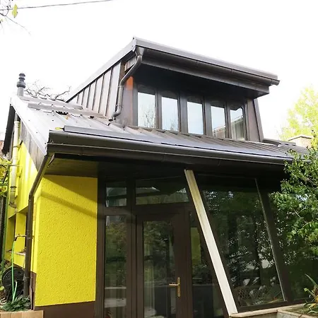 Blumauer Apartment *